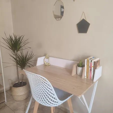 Le Logy-cosy - 5 Pers - Clim Wifi Cosy Garage Apartment Saint-Gilles (Gard)
